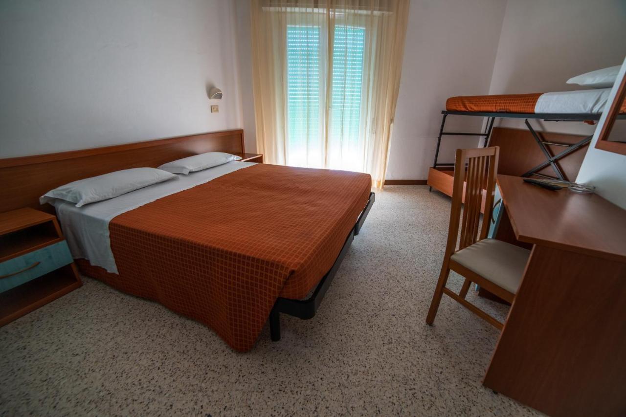 Hotel Sayonara Μιλάνο Μαριτίμα Εξωτερικό φωτογραφία