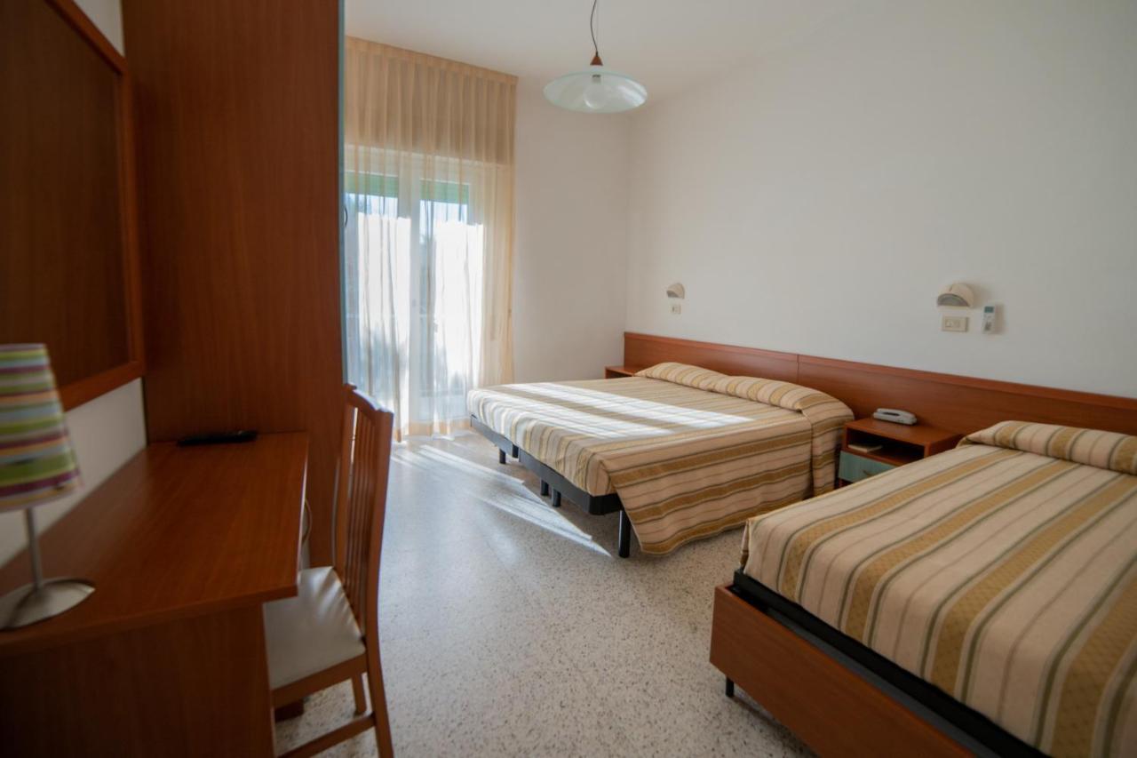 Hotel Sayonara Μιλάνο Μαριτίμα Εξωτερικό φωτογραφία